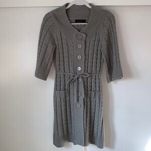 Sweater‎ jacket